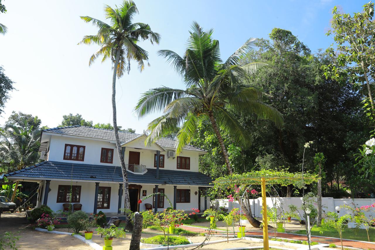 Marari Peterland Apartment Alappuzha Exterior foto
